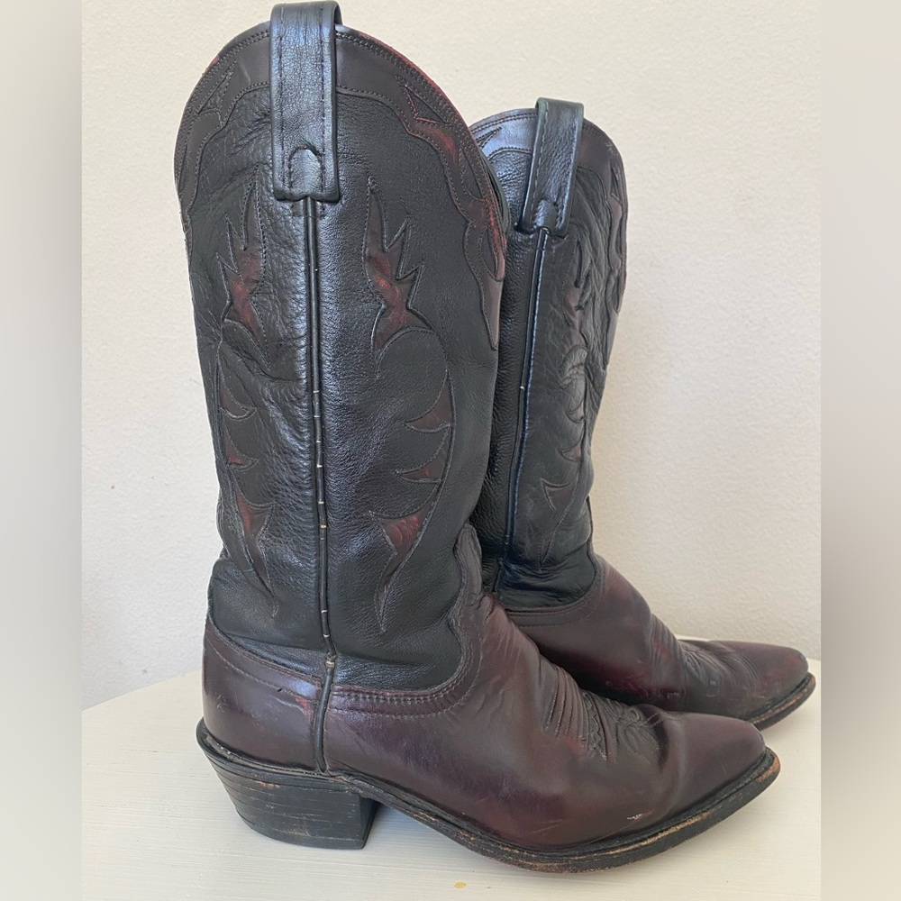 Mens Dan Post Black Cherry Leather Cowboy Boot | Size 8